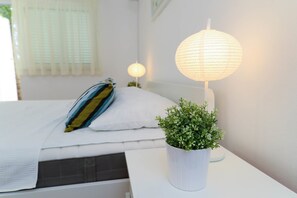 Apartment, 3 Bedrooms, Terrace | Individually decorated, individually furnished, iron/ironing board - Apartments Casa Mia (Crikvenica)