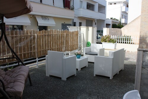 SALENTO.TORRE SAN GIOVANNI 50M FROM THE SEA 