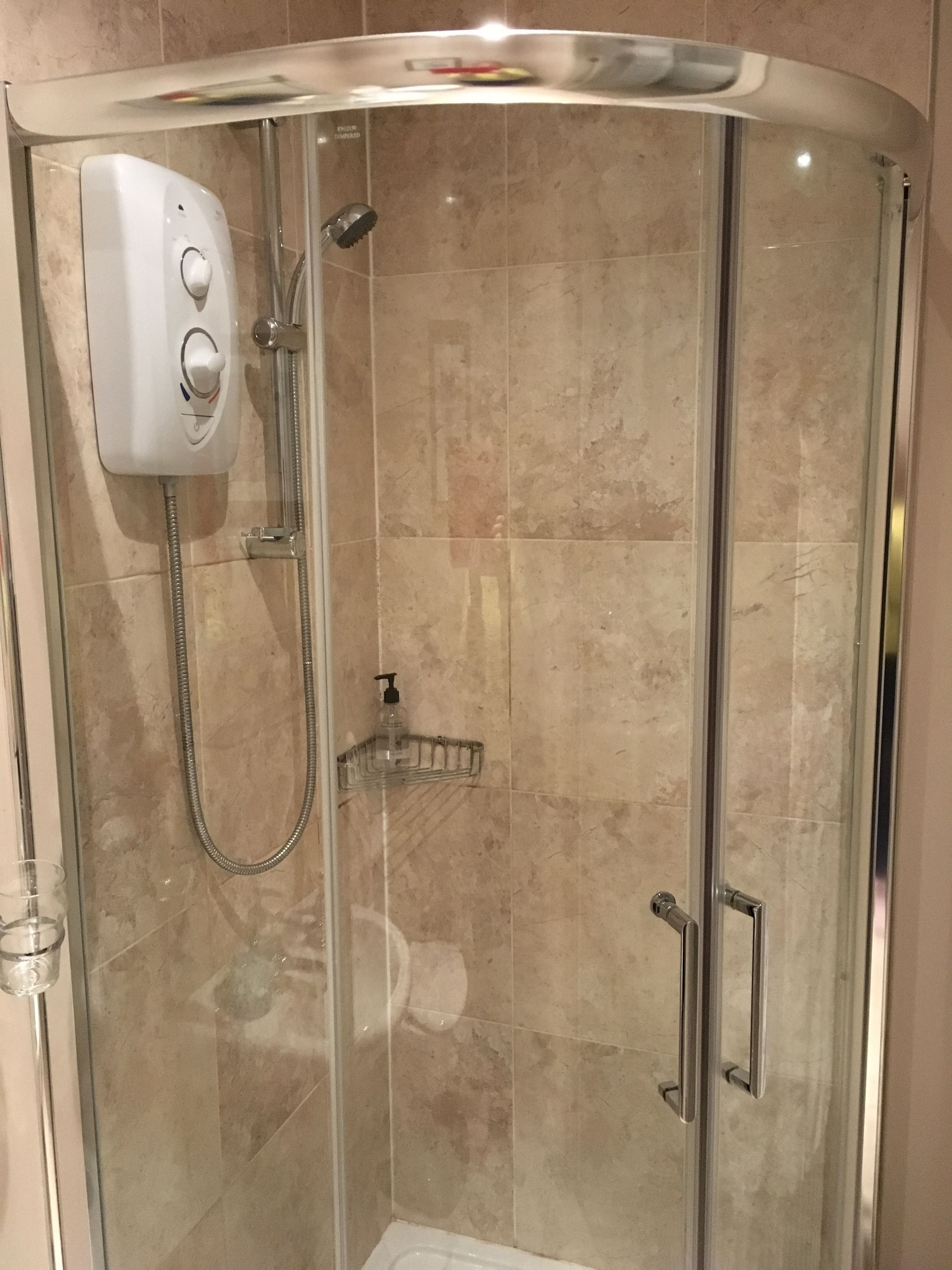 Single Room, 1 Katil Bujang (Single), Non Smoking | Pancuran Bilik Mandi