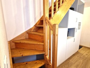 Interior - Modern Duplex Apartment for 10-12, Near Slopes, Stunning Views - Valfréjus (Valfréjus)