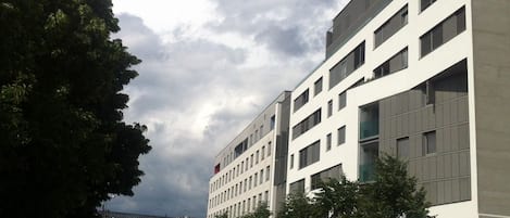 Apartment, 2 Bedrooms | Exterior