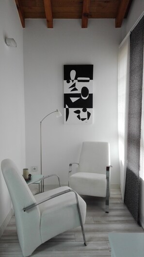 Wifi gratis y ropa de cama