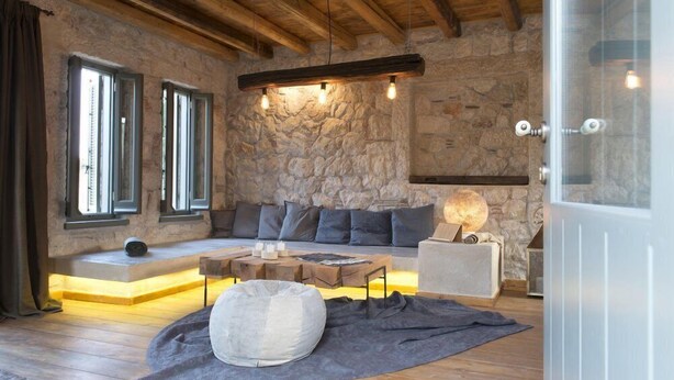 Deluxe Suite (Master Country Living) | Living area | Flat-screen TV - Opora Country Living (Nafplio)
