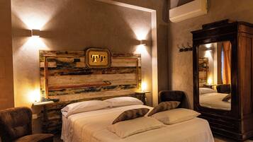 Quarto clássico | 6 quartos, escrivaninha, ferros/tábuas de passar roupa