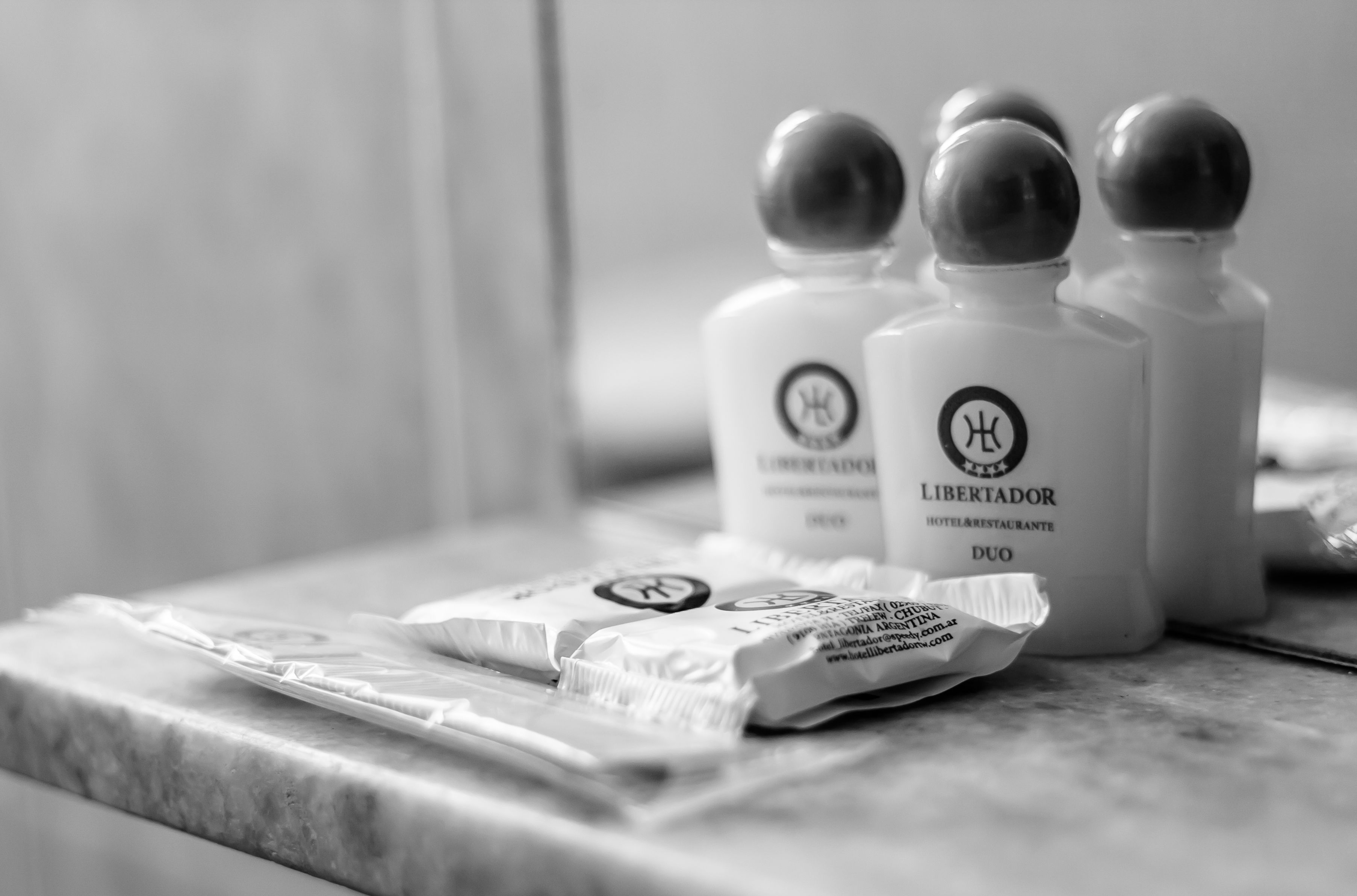 standard room, non smoking | bathroom | combined shower/bathtub, deep-soaking bathtub, rainfall showerhead