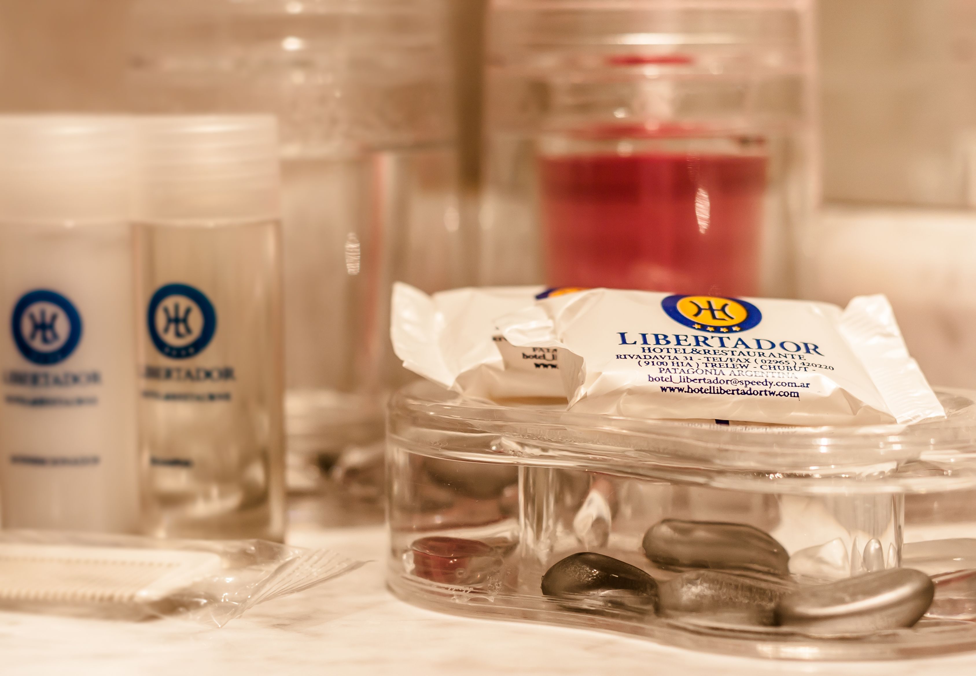 standard twin room, non smoking | bathroom amenities | combined shower/bathtub, deep-soaking bathtub, rainfall showerhead