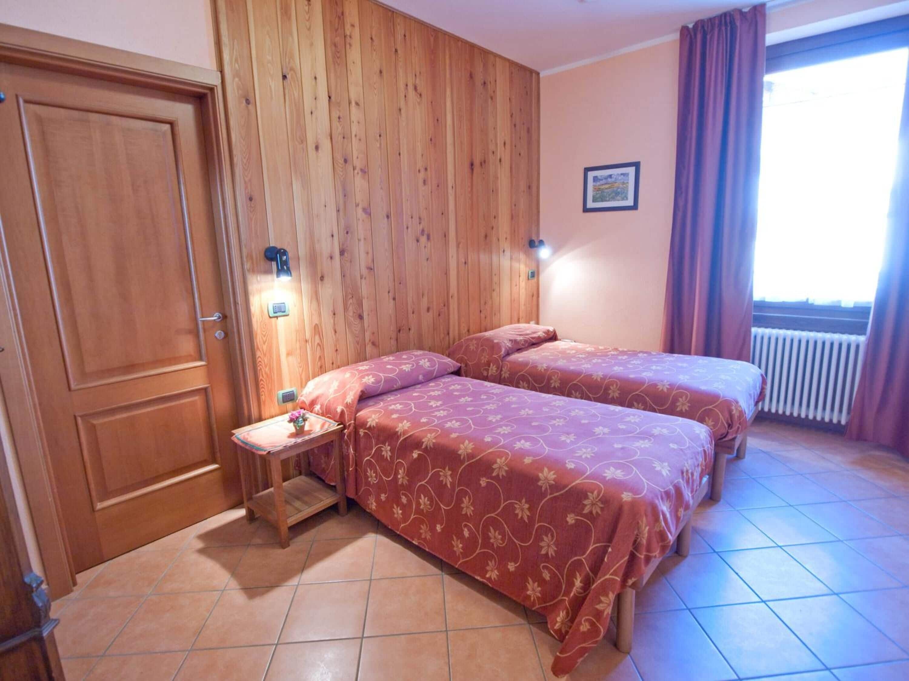 Kedap suara dan tempat tidur bayi (biaya tambahan)