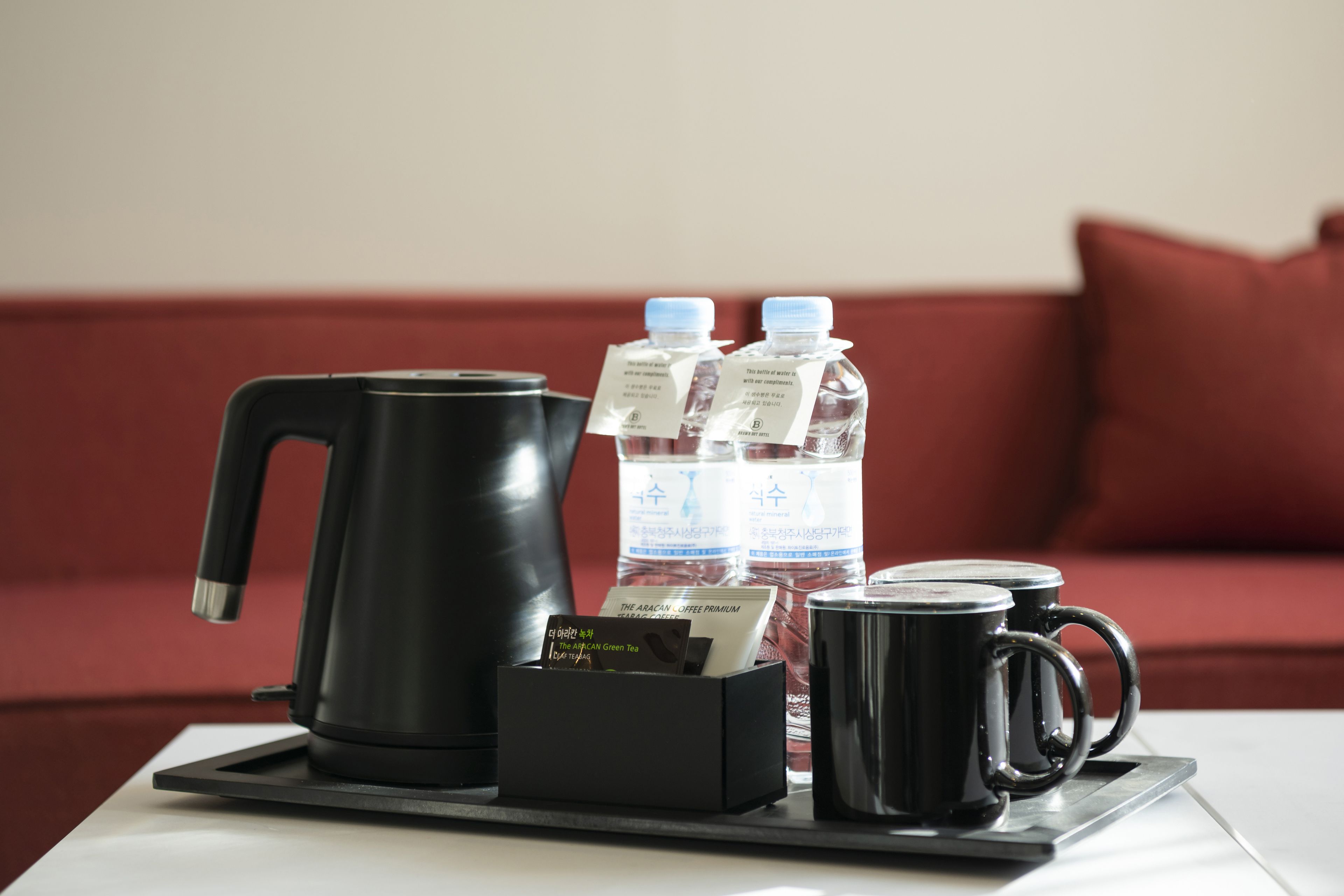 1 bedroom, egyptian cotton sheets, premium bedding, down duvets