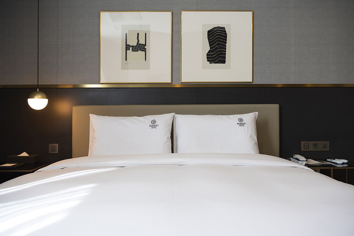 suite | 1 bedroom, egyptian cotton sheets, premium bedding, down duvets