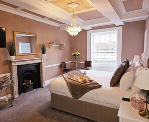 Iron/ironing board, free WiFi, bed sheets - The Beacons Guest House (Brecon)
