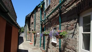 Unclassified image, 4 of 19, button - The Beacons Guest House (Brecon)