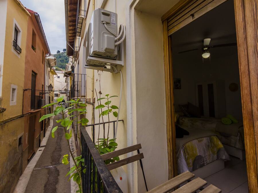 Economy Twin Room, 1 Bedroom | Balcony
