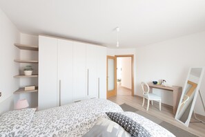 Apartment, 3 Bedrooms | 3 bedrooms, in-room safe, cribs/infant beds, free WiFi - Casa del Borgo Vesio (Tremosine)