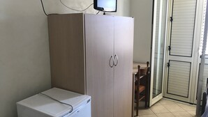 Triple Room | Room amenity - Hotel Ristorante da Rocco (Marina di Gioiosa Ionica)