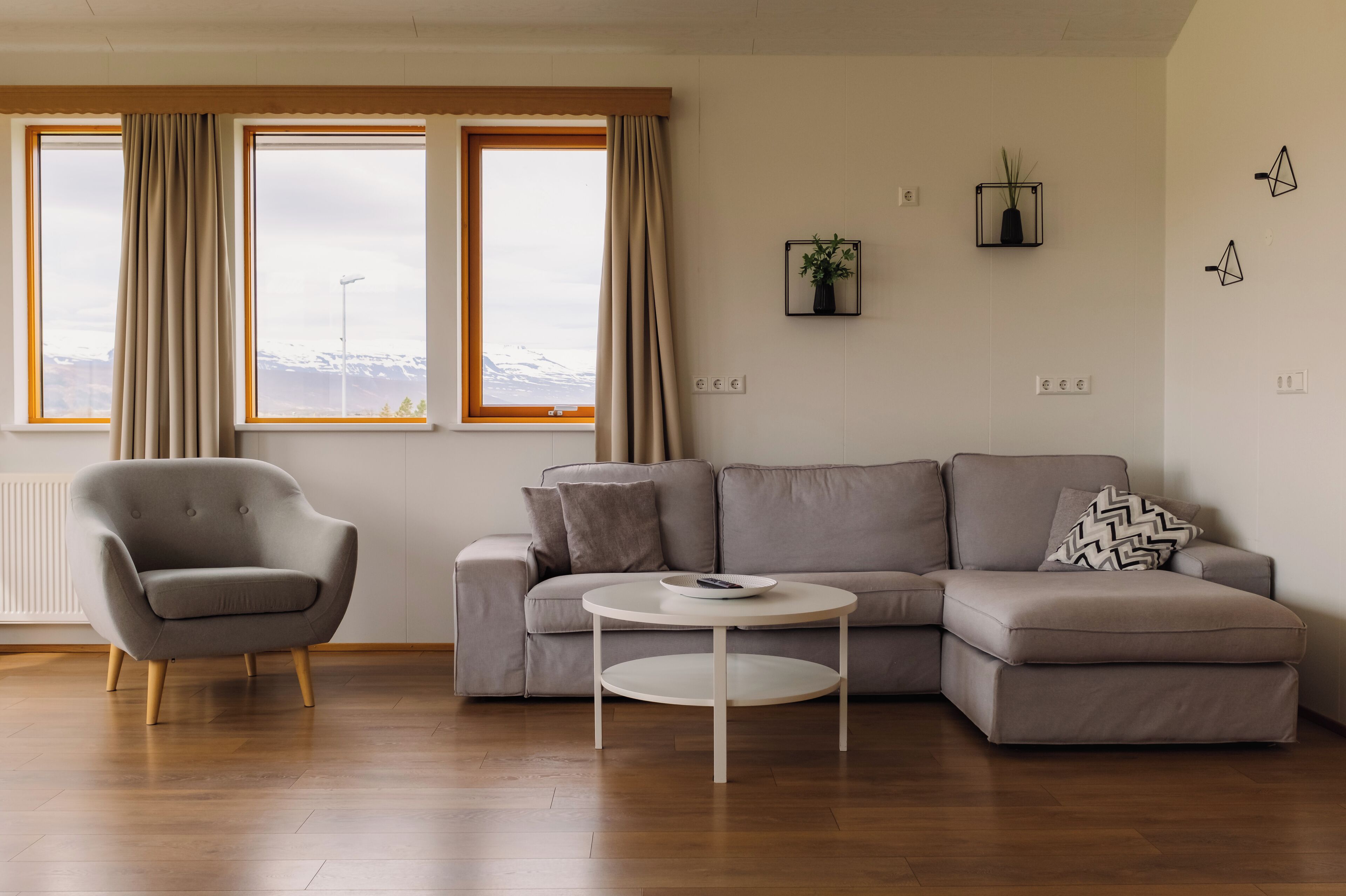 Family Cottage, 4 Bedrooms, 2 Bathrooms, Garden View | Living area