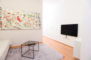 Superior Apartment, 2 Bedrooms | Living area - Santo Stefano Suites (Bologna)