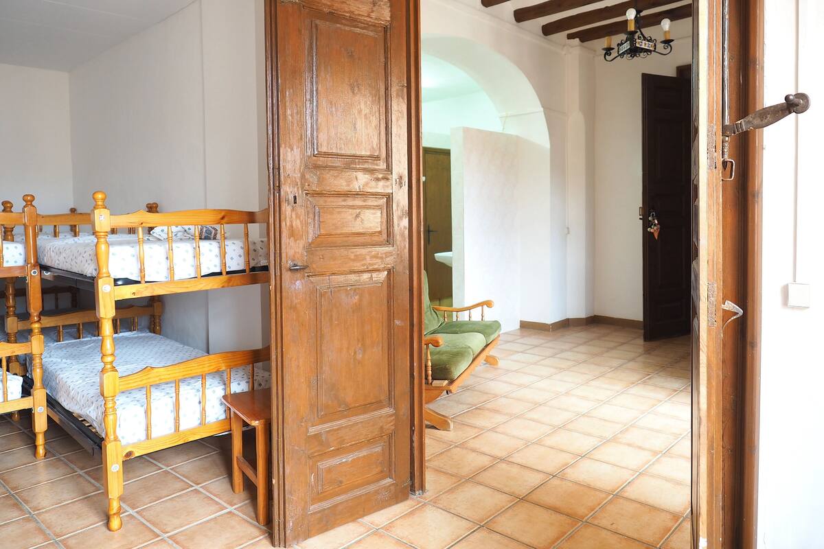 Familienzimmer, Bergblick (16 pax)