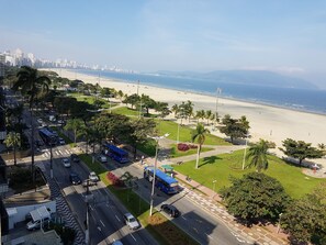 Beach nearby, 6 beach bars
