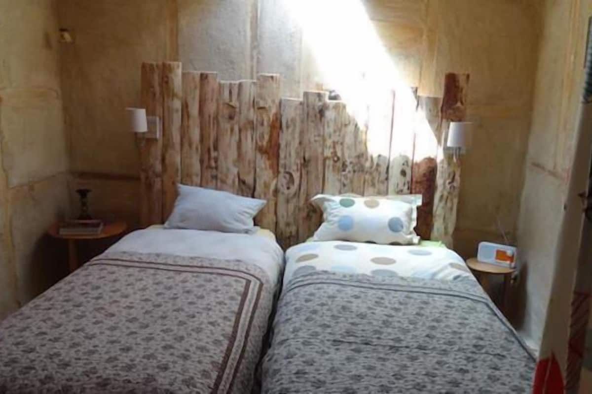 Vierbettzimmer, 2 Doppelbetten, Nichtraucher | Individuell dekoriert, individuell eingerichtet, schallisolierte Zimmer