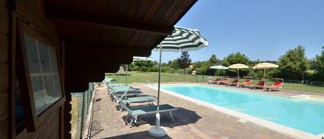 Seasonal outdoor pool