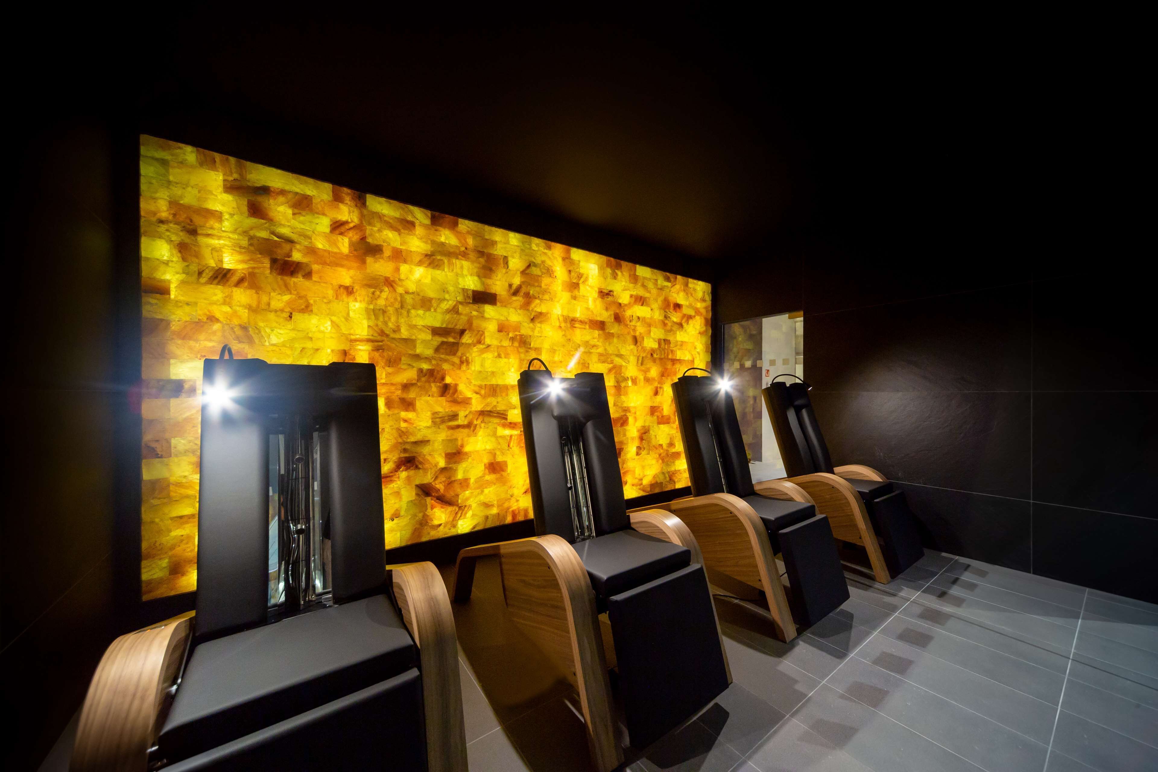 couples treatment room(s), body treatments, hot stone massages