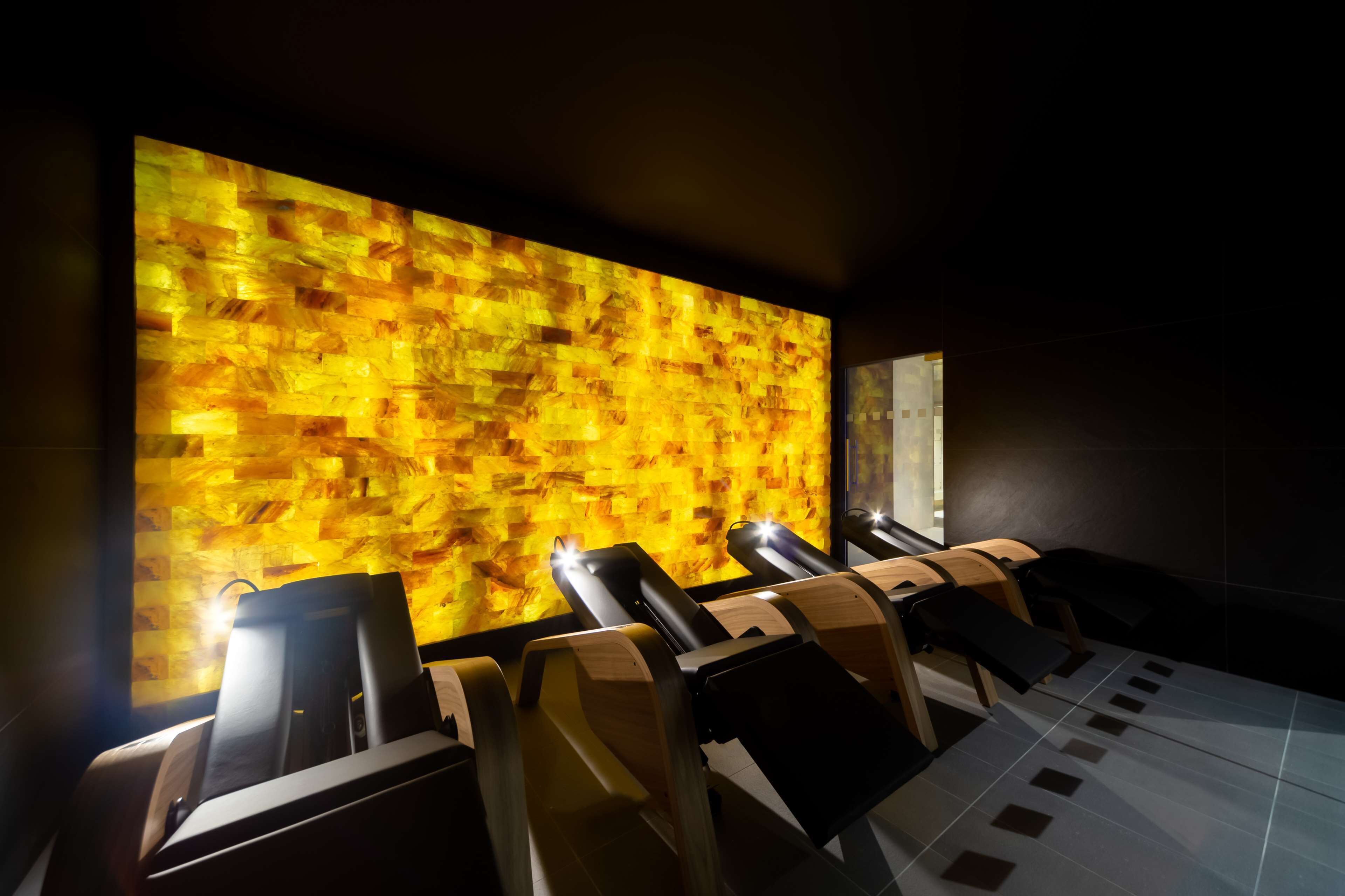 couples treatment room(s), body treatments, hot stone massages