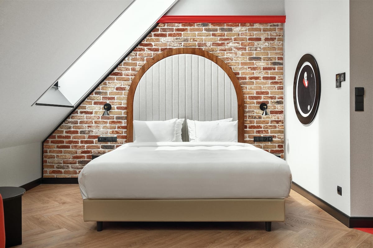 Studio, Annex Building (Annex Building) | 1 bedroom, hypo-allergenic bedding, in-room safe, individually furnished
