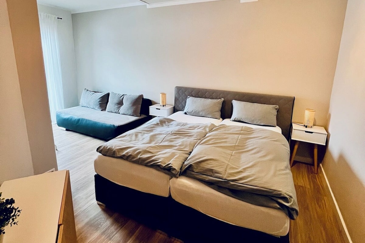 Apartment, 2 Schlafzimmer, Terrasse (Bokeloh) | Individuell inredning, unika möbler och mörklÀggningsgardiner