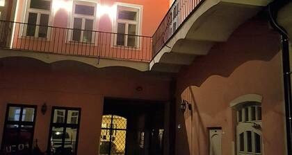 Studio near Congress Centre II.