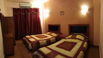 Premium Suite, 2 Bedrooms | Extra beds
