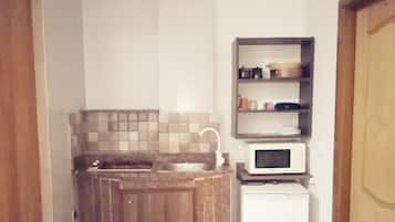Premium Suite, 2 Bedrooms | Private kitchen | Fridge, microwave, stovetop, electric kettle