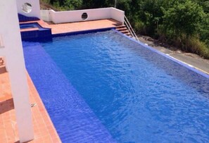 Outdoor pool - Casa Quinta Campestre Vacacional (Ricaurte)