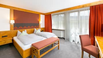 Hochwertige Bettwaren, kostenloses WLAN, BettwÀsche