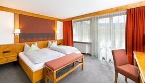 Premium bedding, free WiFi, bed sheets