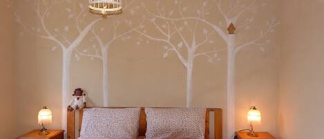 Apartment, 1 Bedroom | Iron/ironing board, free WiFi, bed sheets