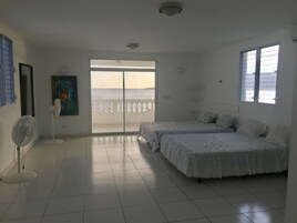 Classic Double Room, Bay View | Minibar, individually decorated, individually furnished, blackout drapes