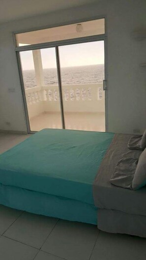 Classic Double Room, Bay View | Minibar, individually decorated, individually furnished, blackout drapes - Maxanika (Jacmel)