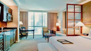 1 bedroom, in-room safe, desk, blackout curtains