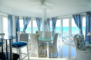 Private kitchen - Bella Blu (West End Village)
