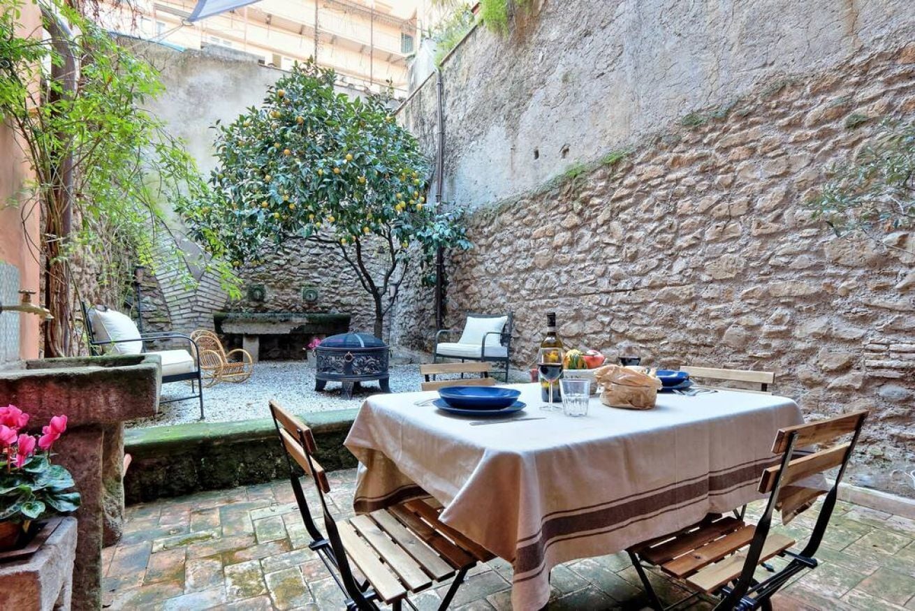 Restauration en plein air