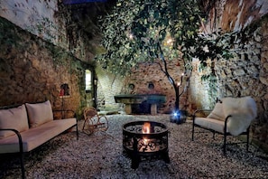 Property grounds - San Callisto - one of a kind house with garden (Roma)