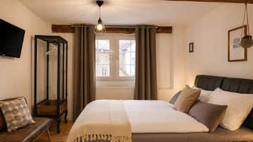 Standard-Doppelzimmer | Allergikerbettwaren, Verdunkelungsvorhänge, Bügeleisen/Bügelbrett