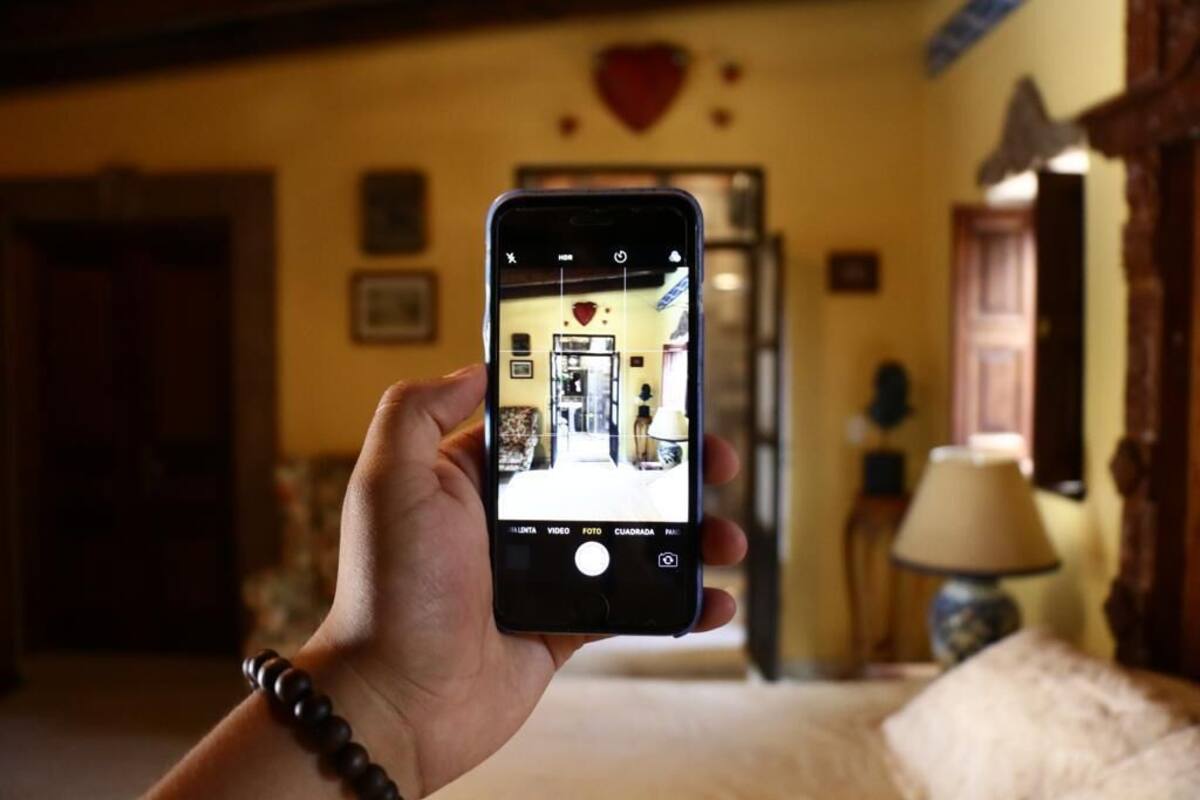 Habitación Deluxe | Tabla de planchar con plancha y wifi gratis