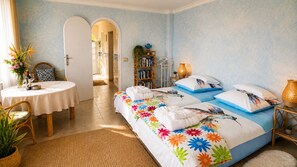 Iron/ironing board, travel cot, free WiFi, bed sheets - Panorama Studio with Stunning Ocean View & Indoor Pool (El Sauzal)