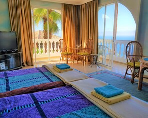 Iron/ironing board, travel cot, free WiFi, bed sheets - Villa Larnia vacation for body, mind and soul (El Sauzal)