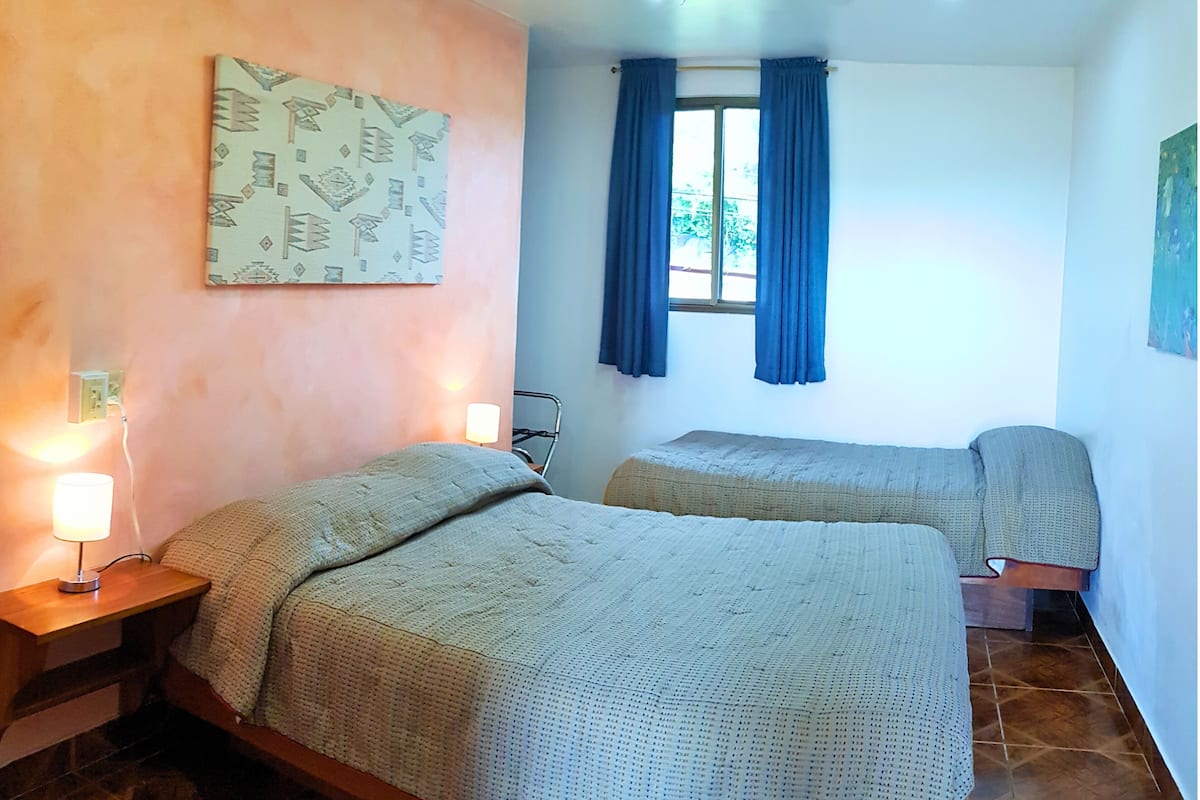 Apartment, Multiple Beds, Non Smoking, Mountain View (Tenessi) | Individually decorated, individually furnished, free WiFi, bed sheets