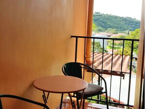 Apartment, Multiple Beds, Non Smoking, Mountain View (Tenessi) | Balcony view