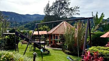 Quang cảnh nhìn từ nơi lưu trú