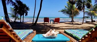 SUN ja SEA BEACH HOUSE kätkeytyneenä omalla yksityisellä rannalla Karibianmerellä!