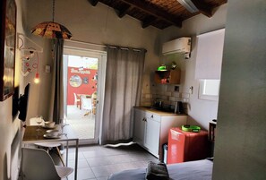 In-room safe, desk, iron/ironing board, free WiFi